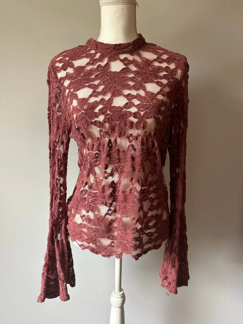 Akemi + Kin Anthropologie Blush Mauve Lacey Bell Sleeve Sheer Blouse Size 12
